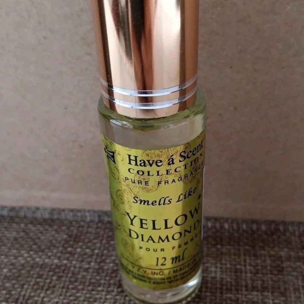 Have a Scents Yellow Diamond roll on perfume oil
